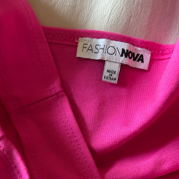 Vibrant Pink Corset Top - Picture 4 of 4